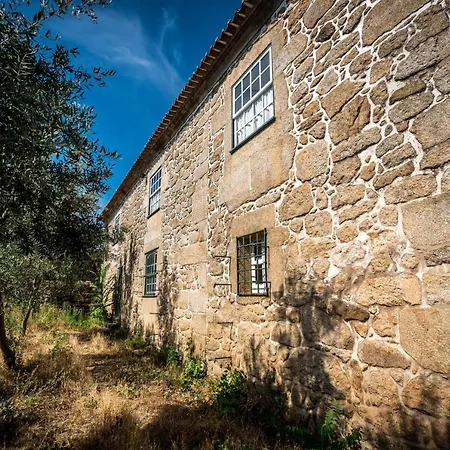 Bed & Breakfast Solar Dos Carvalhos *