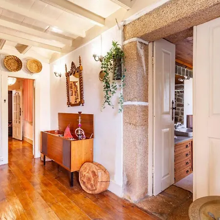 Bed & Breakfast Solar Dos Carvalhos *