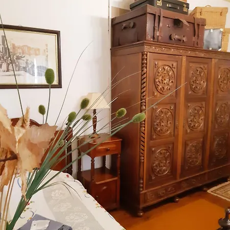 Solar Dos Carvalhos Bed and Breakfast