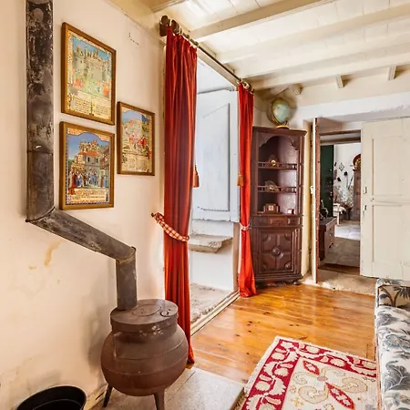 Solar Dos Carvalhos Bed and Breakfast