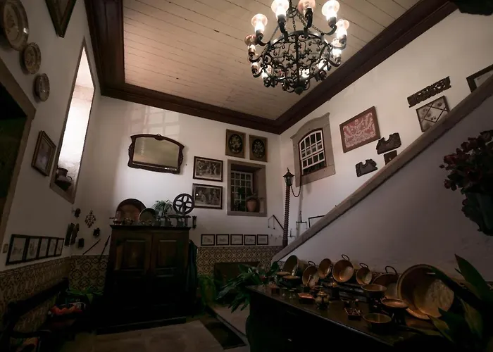 Solar Dos Carvalhos לינה וארוחת בוקר 3*