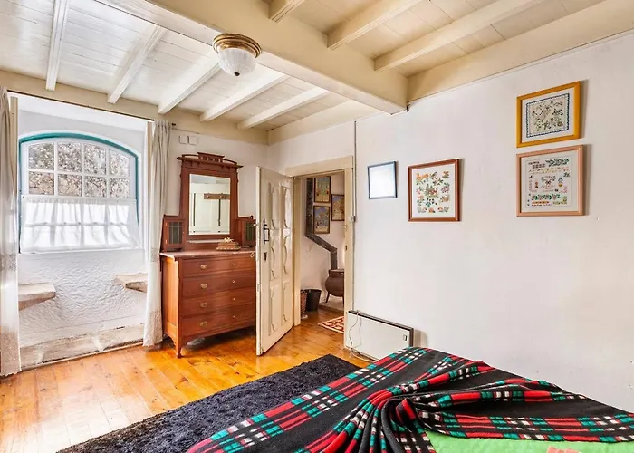 Solar Dos Carvalhos 3*